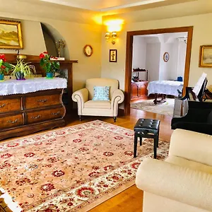 Bed & Breakfast The Sunshine House-free Parking, Vancouver